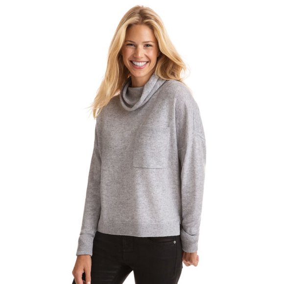 Vineyard Vines Sweaters - Vineyard Vines Gray Roll Neck Pocket Sweater M